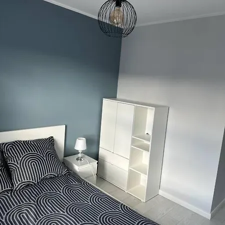 New 1 Bed Apartment With Balcony, Local Amenities Warszawa Eksteriør bilde