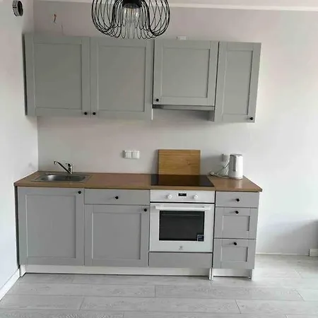 New 1 Bed Apartment With Balcony, Local Amenities Warszawa Eksteriør bilde