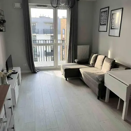 New 1 Bed Apartment With Balcony, Local Amenities Warszawa Eksteriør bilde